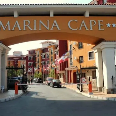 Gold Marina Cape Апартамент Ахелой